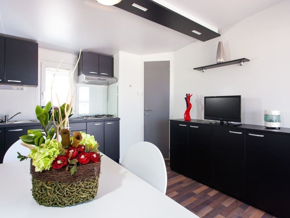 Kastanija Mobile Homes Novigrad  Екстер'єр фото